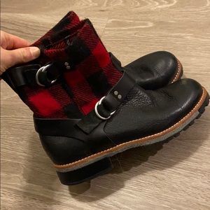 Woolrich booties